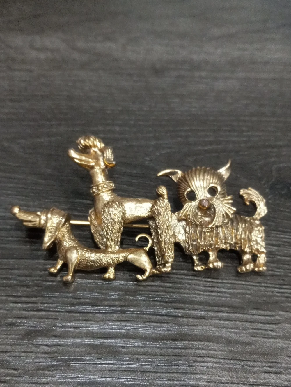 Multiple Dog Brooch Pin - Decorative Pets Accessory Gold Tone